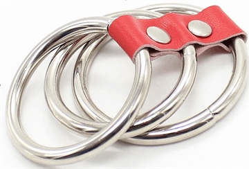 3 Rings Red Masters Ring Cage